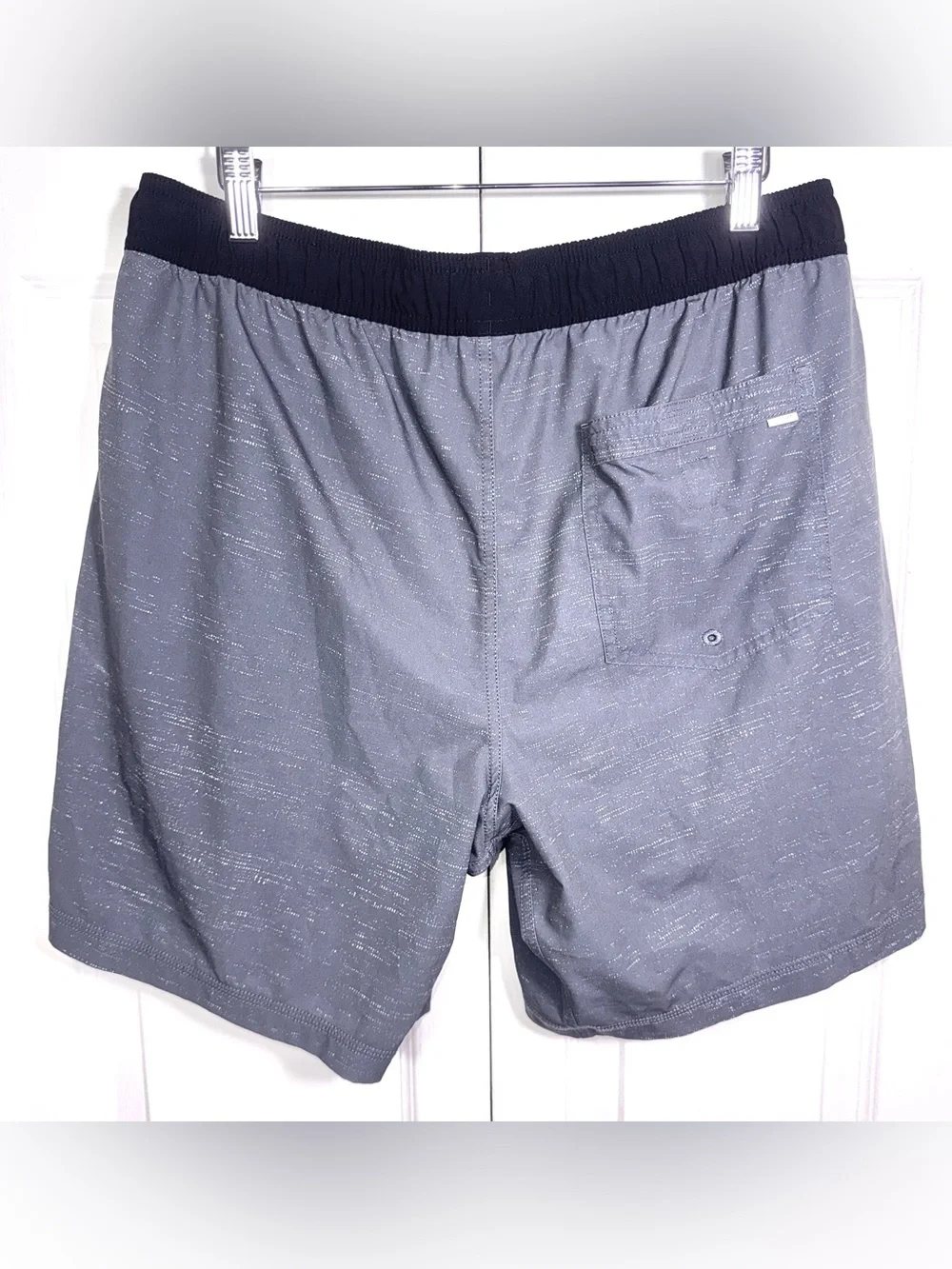 Vuori Kore Shorts Men’s Large Blue Gray Lined Athletic Performance 7”